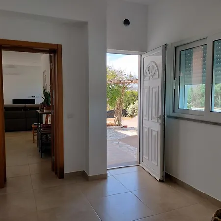 Quinta Oliveiras, Country House, Private Pool, Parking, Wifi, Ac, Nearby Murtais